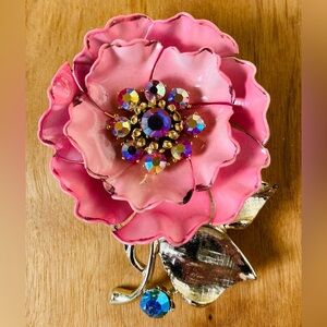 Coro Signed Brooch